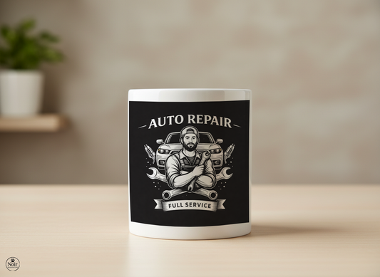 Autószerelő prémium illusztrált bögre – fekete-fehér dizájn | 330 ml